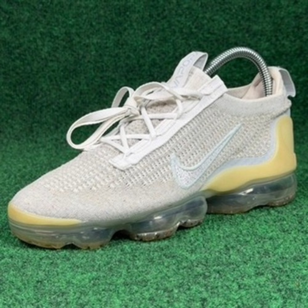 Nike Air Vapormax 2021 FK Pure Platinum White Sneakers‎ Womens 8.5 DC4112-100